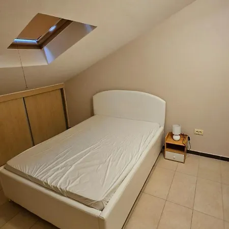 Ljubovic Apartment *
