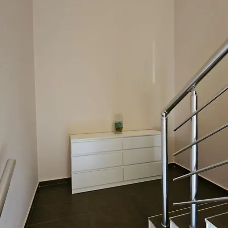 Ljubovic Apartment